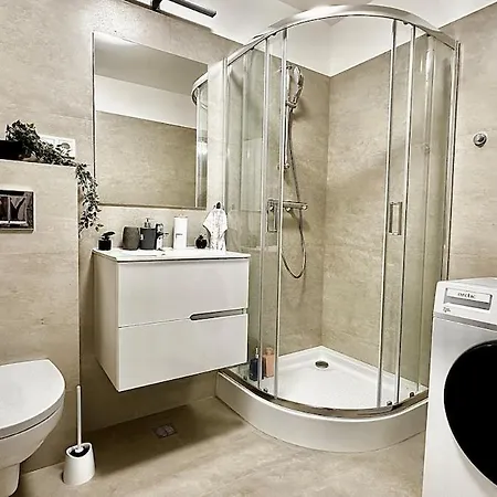 Velvet-nest Near Iulius Mall דירה